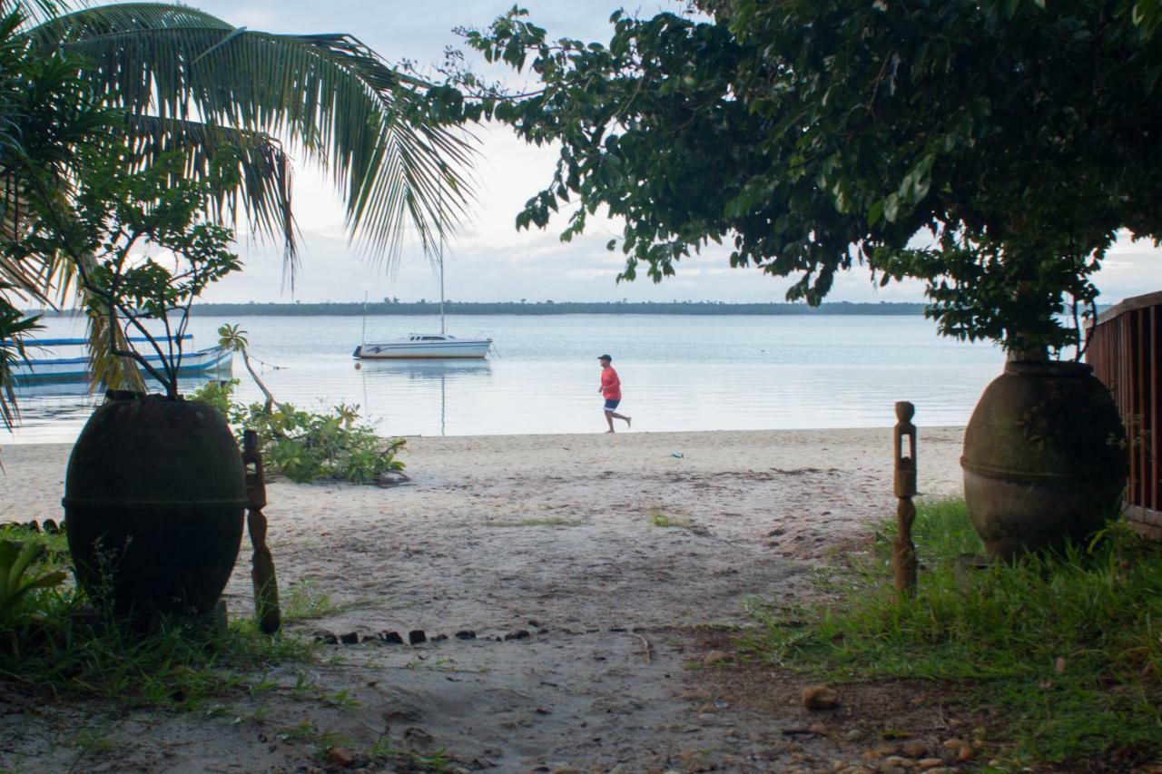 Les Acacias Bungalows Manambolo Eksteriør billede
